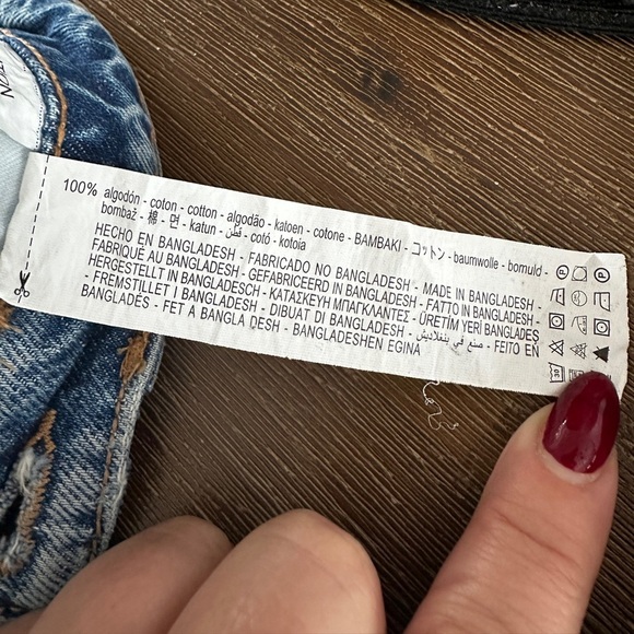 NWT Zara Women’s High-Rise Split Shorts Size 2 - Picture 11 of 11